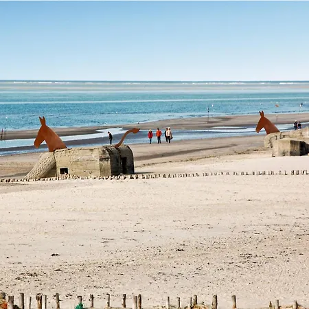Three-bedroom In 2 Holiday home Blavand